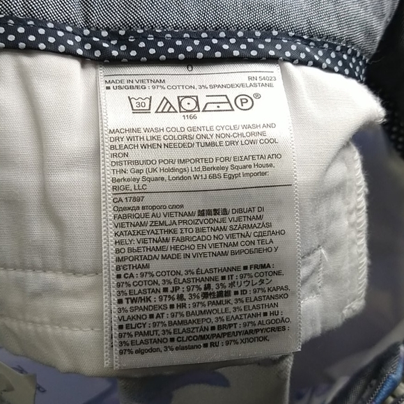 Banana Republic Hampton Fit Shorts - Picture 7 of 7